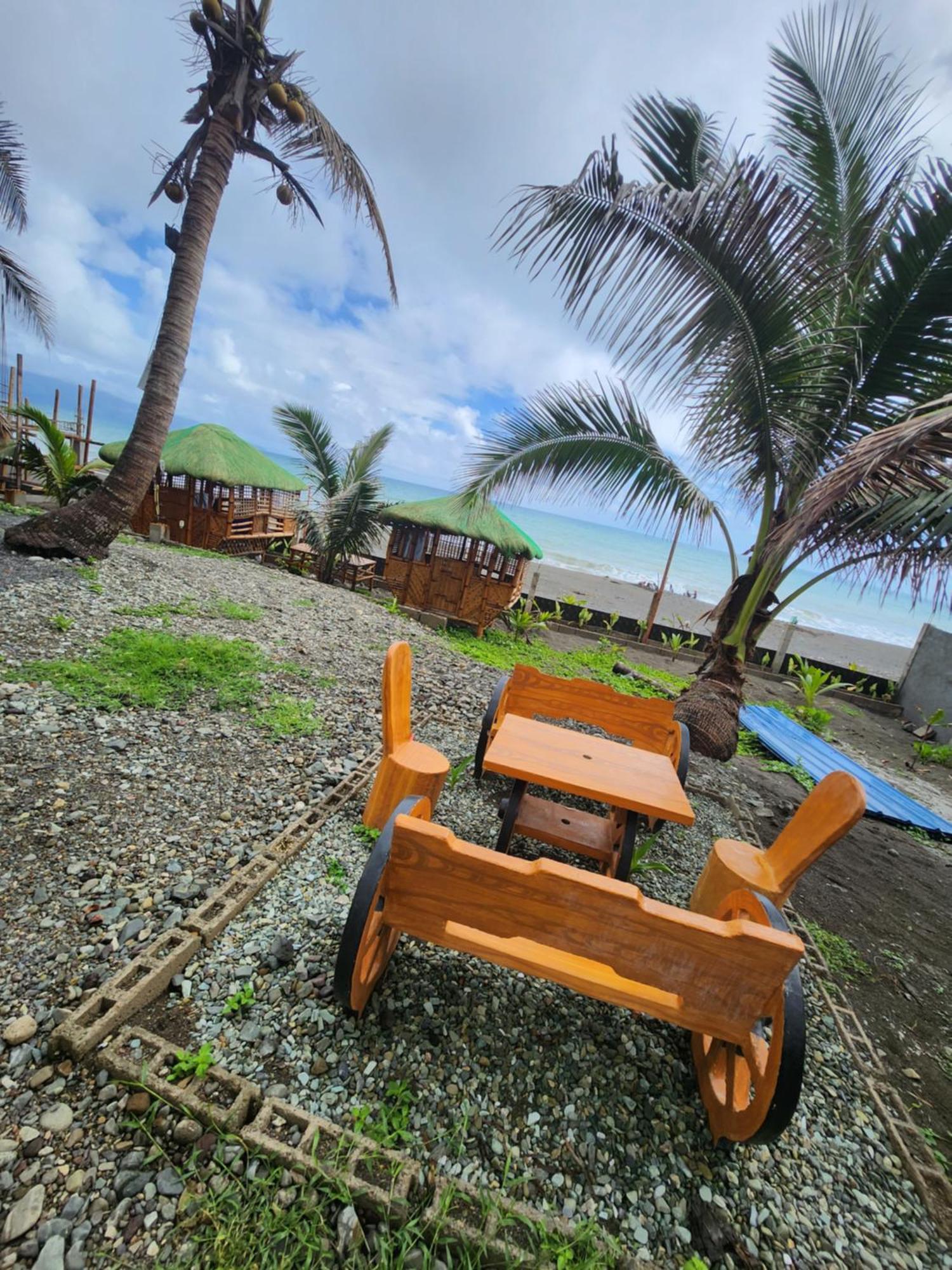 Costa Alora Beach Resort Dingalan Extérieur photo